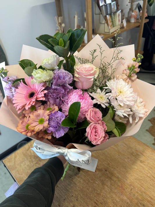 classic pastel bouquet