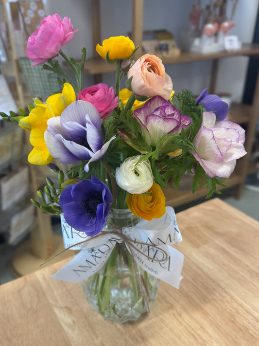 seasonal garden bloom jar